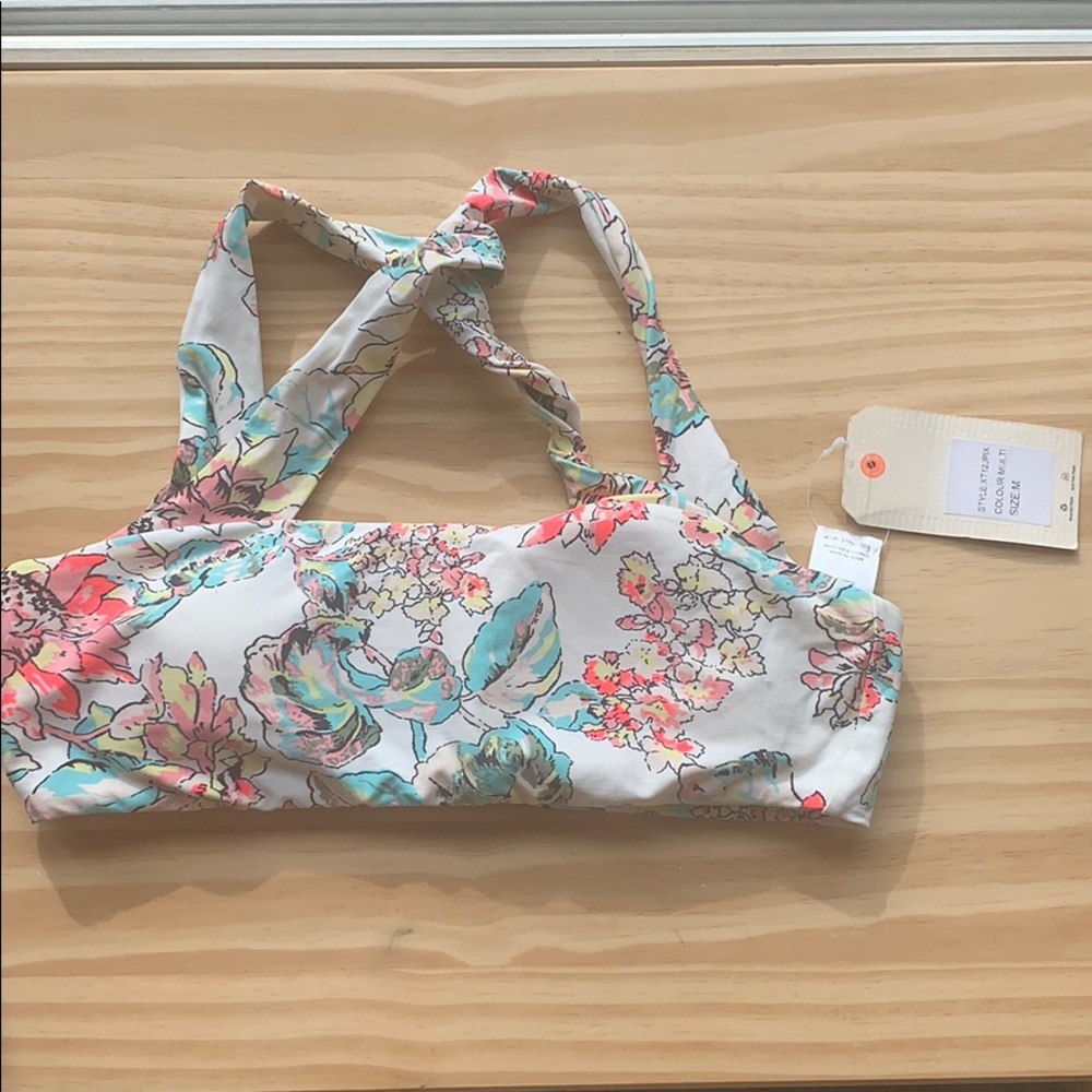 Billabong bikini top